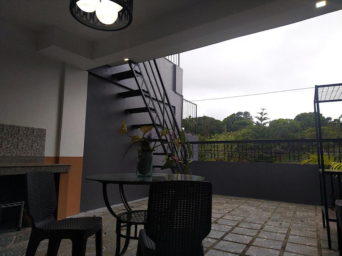 Jil'S Apartelle Tagaytay City Exteriör bild