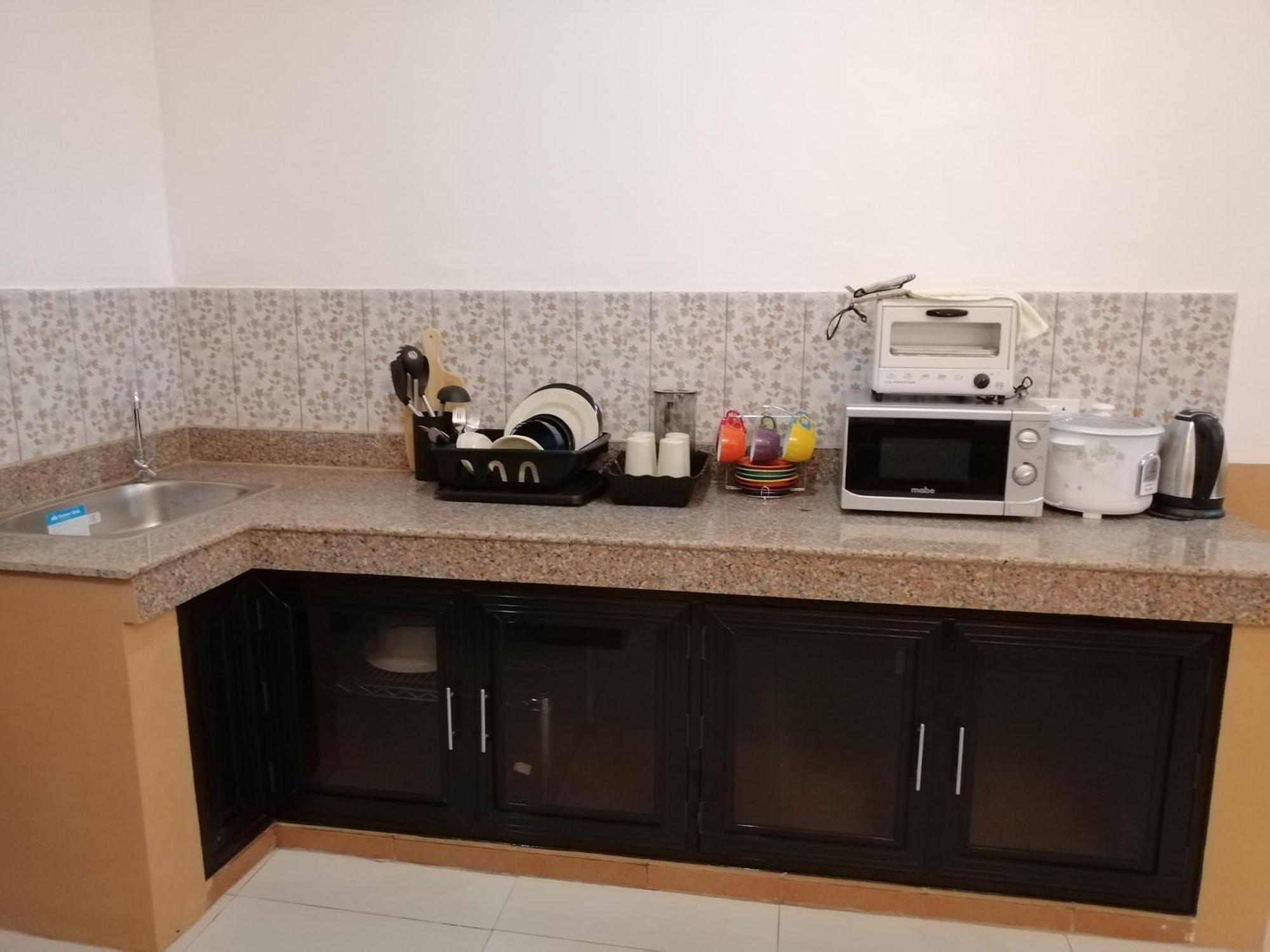 Jil'S Apartelle Tagaytay City Exteriör bild
